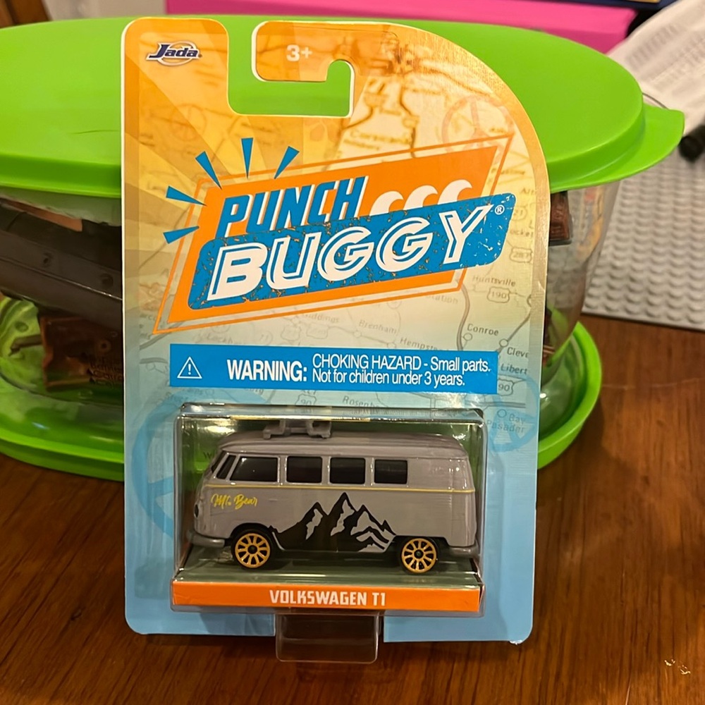 Jada Punch Buggy Slug Bug Volkswagen T1 Van Bus Mt Bear Ski Themed 1/64